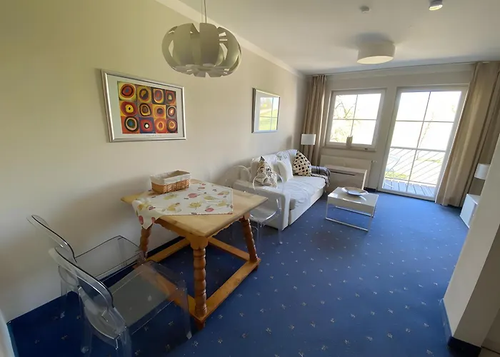 Mit Gartenblick K1 101 Spalt