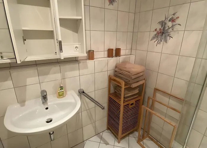 Mit Gartenblick K1 101 Spalt